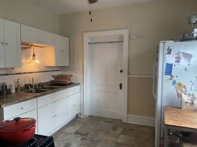 Main picture of 1935 DuPont Ave S