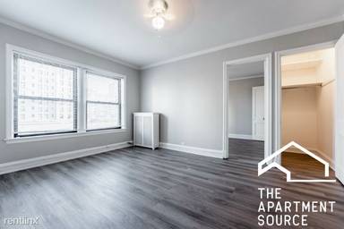 Main picture of 440 W Barry Ave