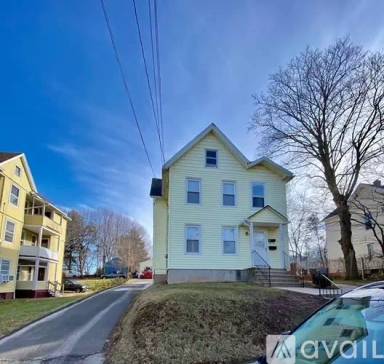 Main picture of 145 Fairview St
