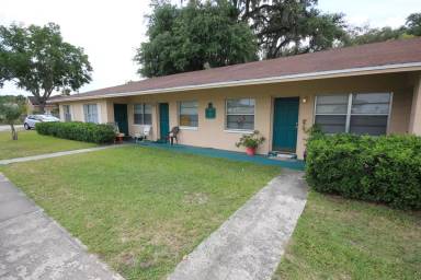 Main picture of 12613 Curley St