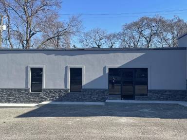 Main picture of 1532 Kanawha Blvd W
