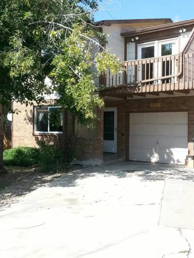 Main picture of 2842 Denver Ave