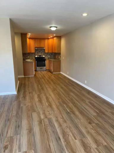 Main picture of 14041-14049 Dicky St