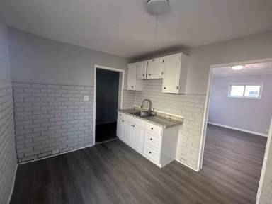 Main picture of 4633 Rockwood Rd