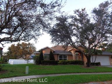 Main picture of 4922 4th Ln