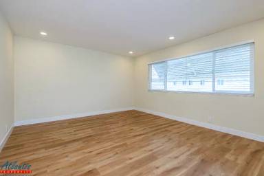 Main picture of 642 Blythe Ct