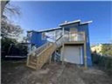 Main picture of 4020 Avenue N Rear