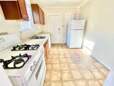 Main picture of 722 E 7th St