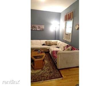 Main picture of 162 E St