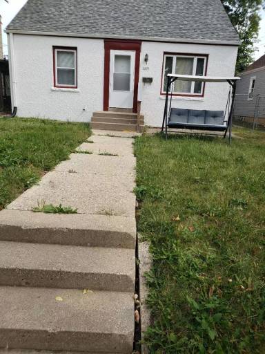 Main picture of 4422 N 30th St