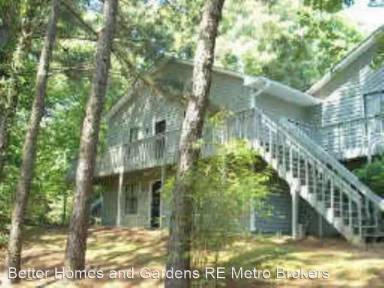 Main picture of 8 Christie Ct SE