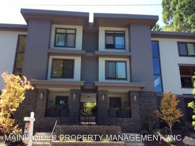 Main picture of 652 1st St