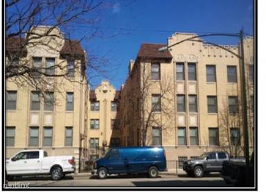 Main picture of 826 E 49th St