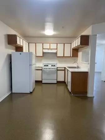 Main picture of 522 W 127th St