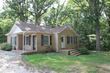 Main picture of 122 Charles Pettus Rd