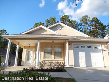 Main picture of 976 Beaver Creek Way