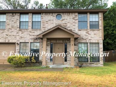 Main picture of 405 W Anderson Ave