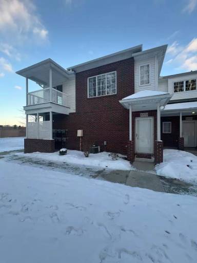 Main picture of 5379 Twin Oaks Dr