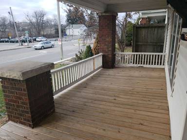 Main picture of 1005 S Walnut St