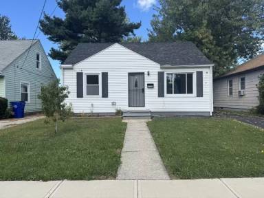 Main picture of 13506 Bennington Ave