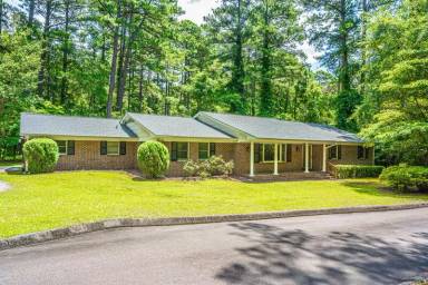 Main picture of 105 Grampian Way