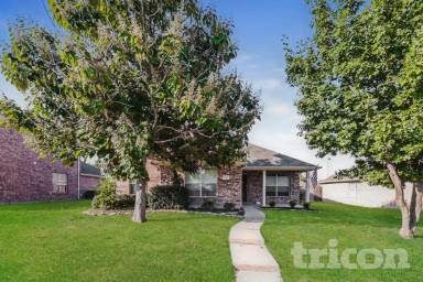 Main picture of 111 Rockbrook Dr