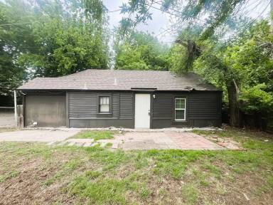 Main picture of 2644 NW 11th St