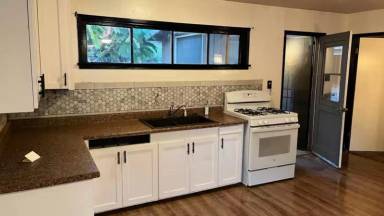 Main picture of 3731 Polk St