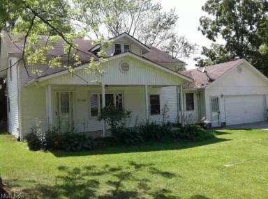 Main picture of 5566 Linn Dr
