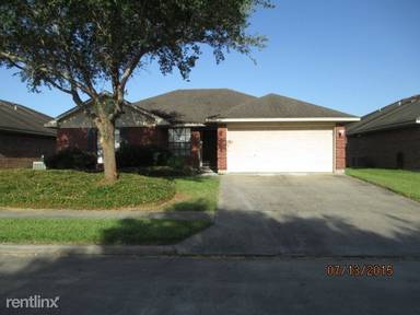 Main picture of 105 Gemini Ct