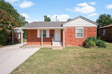 Main picture of 406 Mid America Blvd