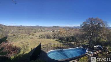 Main picture of 2567 Hendricks Rd