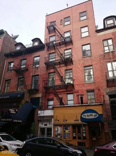Main picture of 515 W 48th St