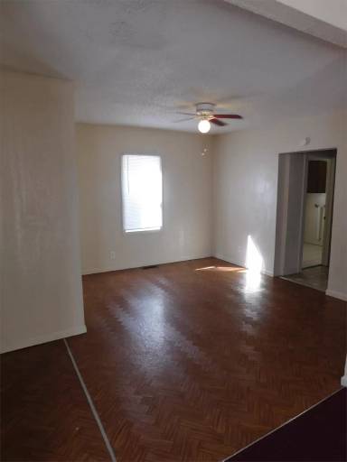 Main picture of 314 S 9th St