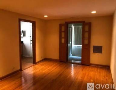 Main picture of 3411 N Elaine Pl