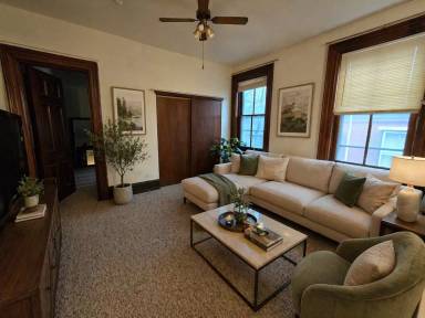 Main picture of 2034 Spring Garden St