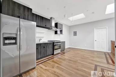 Main picture of 25 Gunther Pl
