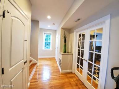 Main picture of 13 Faxon St