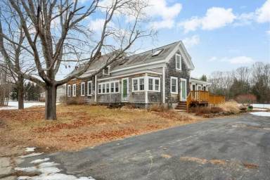 Main picture of 77 Oak Ridge Rd