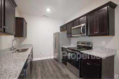 Main picture of The Ridge At Walnut Valley
