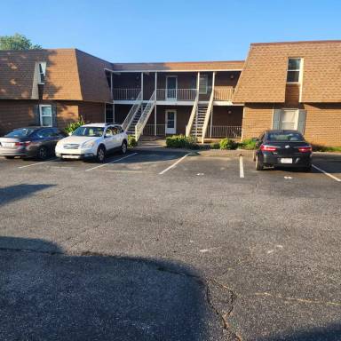 Main picture of 302 Windsor Manor Way
