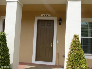 Main picture of 14628 SW 14th St