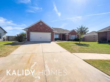 Main picture of 10320 Ashford Dr