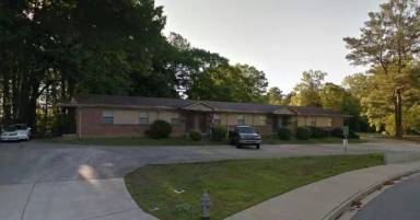 Main picture of 3681 Lynn Dr