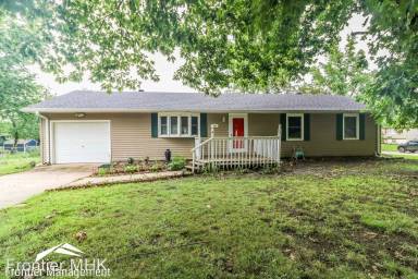 Main picture of 2200 McDowell Ave