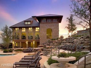 Main picture of 10X Living at Grandview