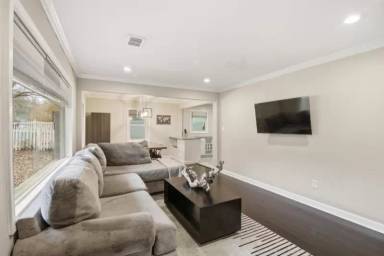 Main picture of 1373 Benteen Way SE