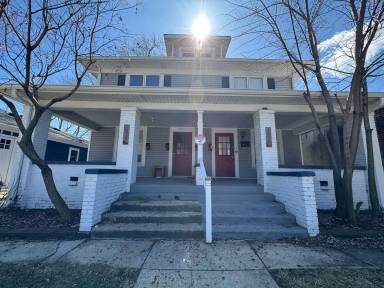 Main picture of 1515 E Michigan St