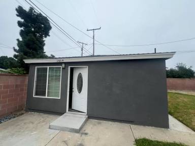 Main picture of 2410 Clark Ave