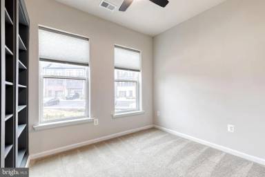 Main picture of 297 Freshet Ln
